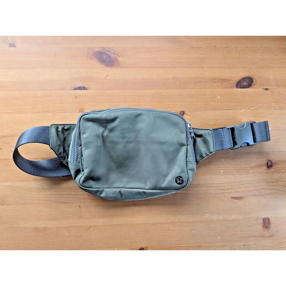 Lululemon Olive Green Everywhere Belt Bag 1L Very Clean!
